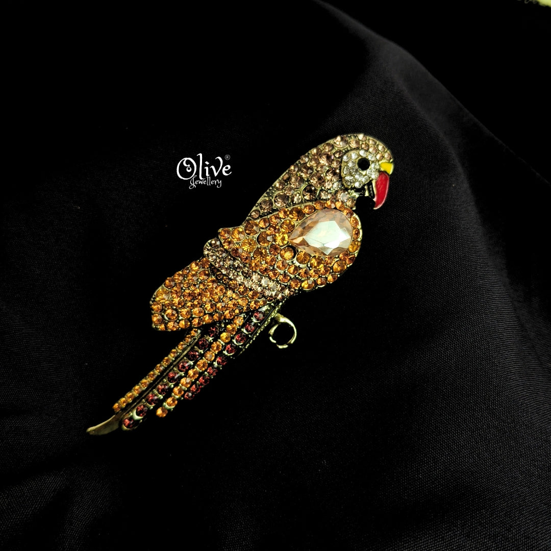 The colorful Parrot Brooch