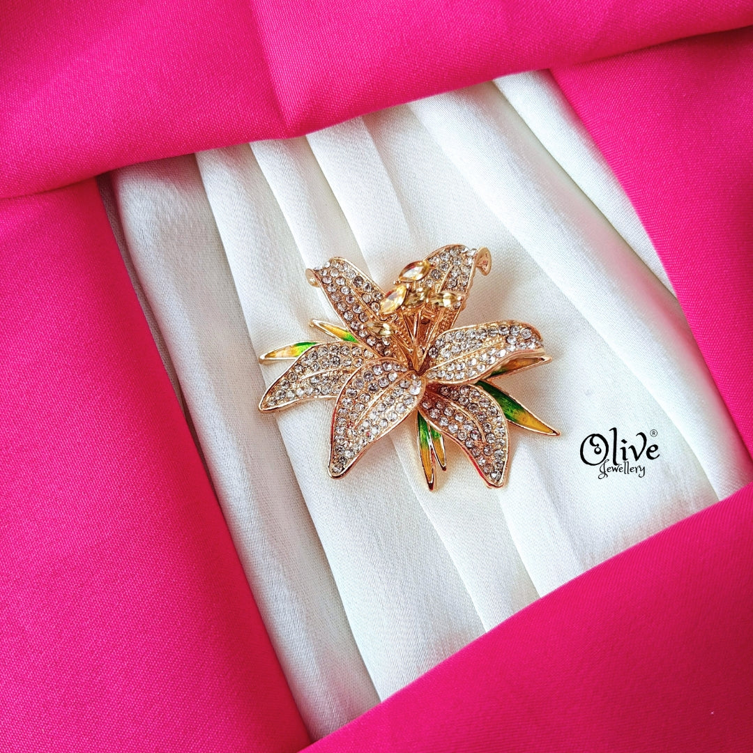 Lily Star Shaped Brooch
