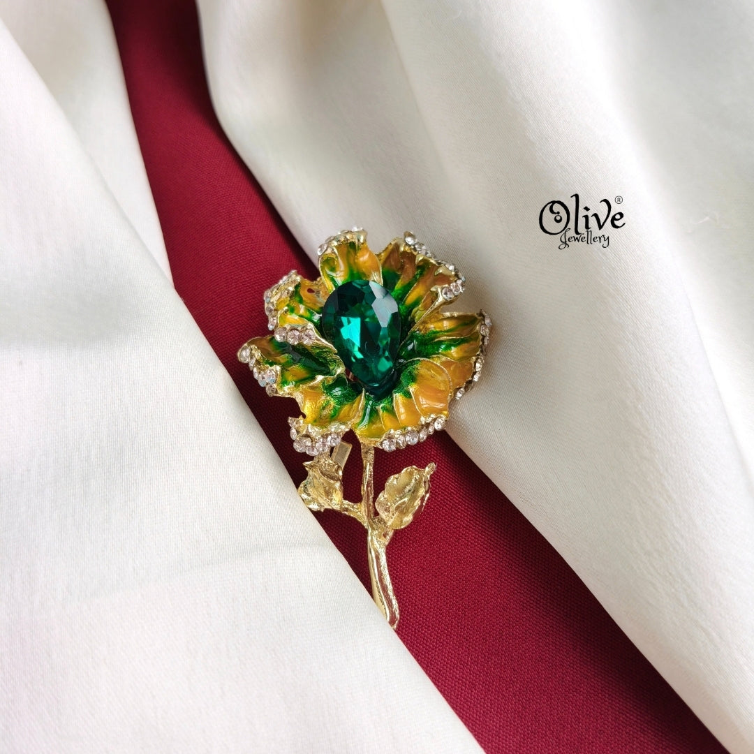 A Blooming Flower Brooch