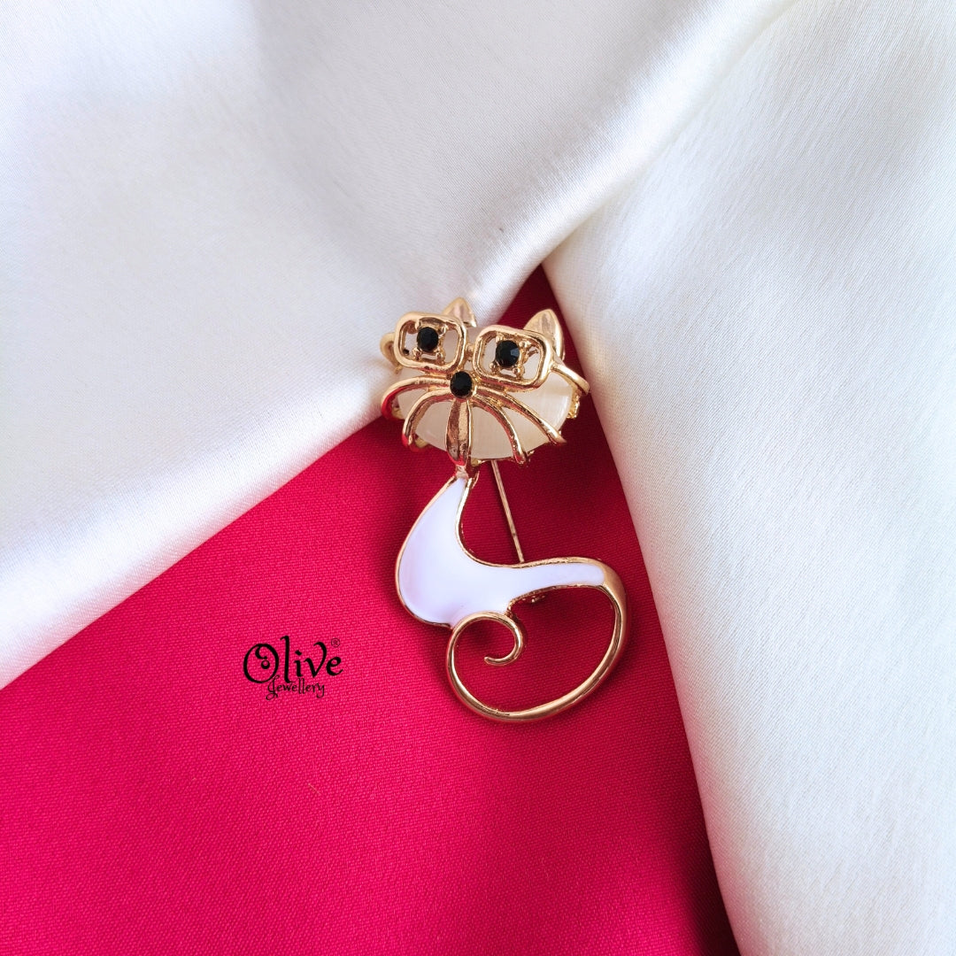 Spect Cat Brooch