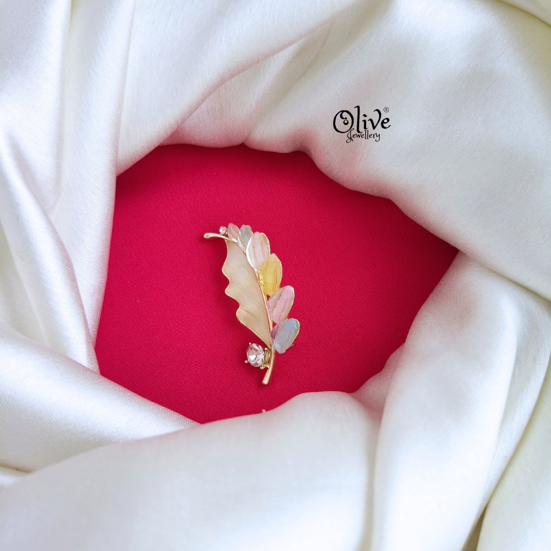 Leaf  Brooch - 621