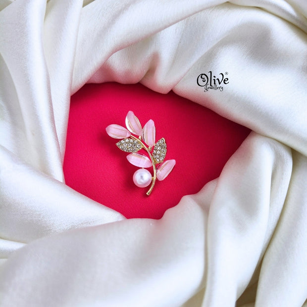 Leaf  Brooch - 626