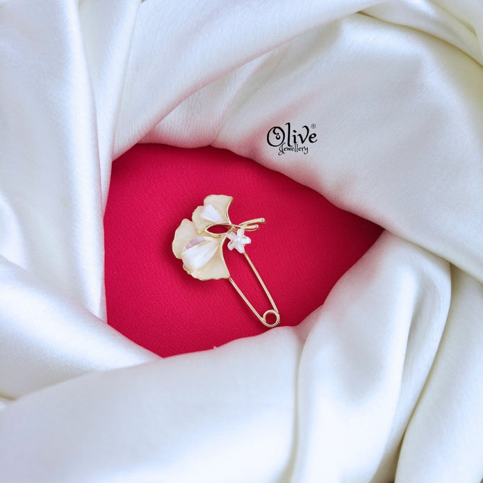 Lotus Shape brooch