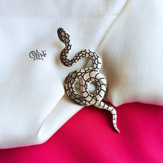 Snake Brooch-Silever Shade