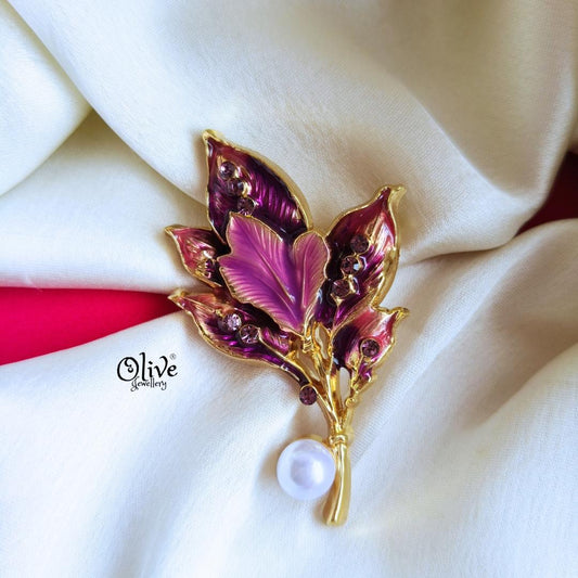Leaf Brooch-918