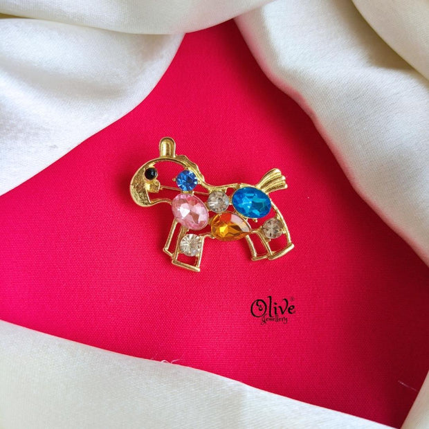 Horse Brooch-948