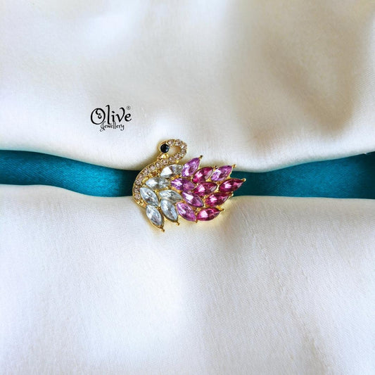 Swan Brooch -1005