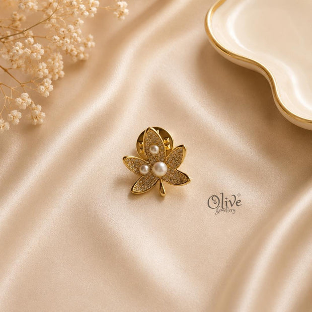 Eclat Blossom Brooch