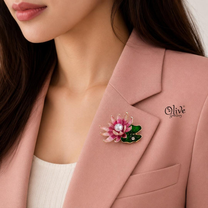 Lily Pad Pearl Brooch