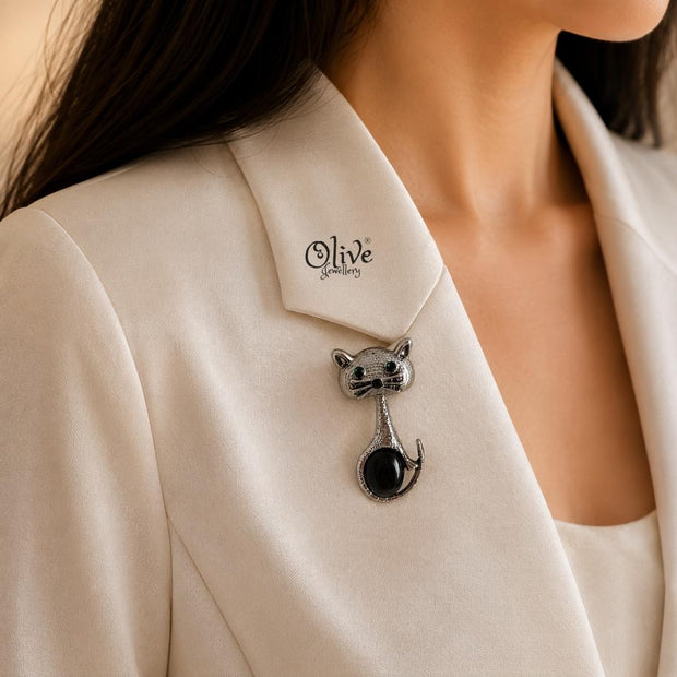 Midnight Whiskers Brooch