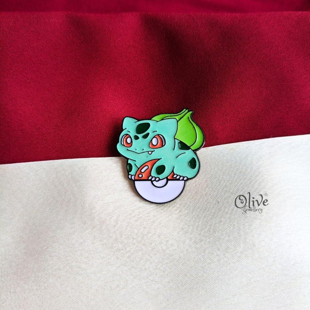 Bulbasaur Poké Ball Enamel Pin