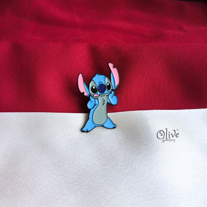 Stitch Cute Pose Enamel Pin