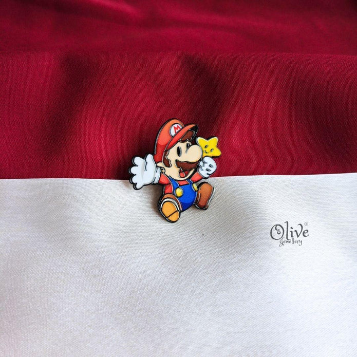 Mario Super Star Enamel Pin