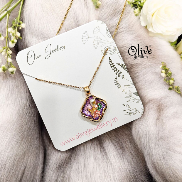 Enamel Pendants - Diamond Shape Pearl
