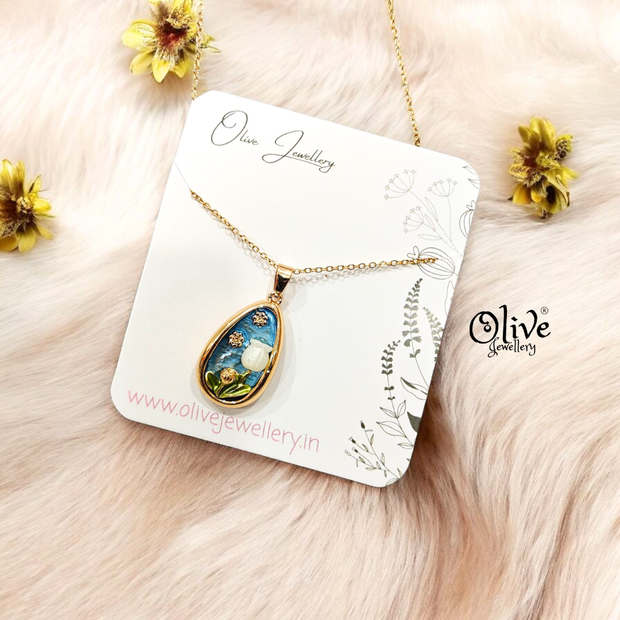 Enamel Pendants - Drop White Rose