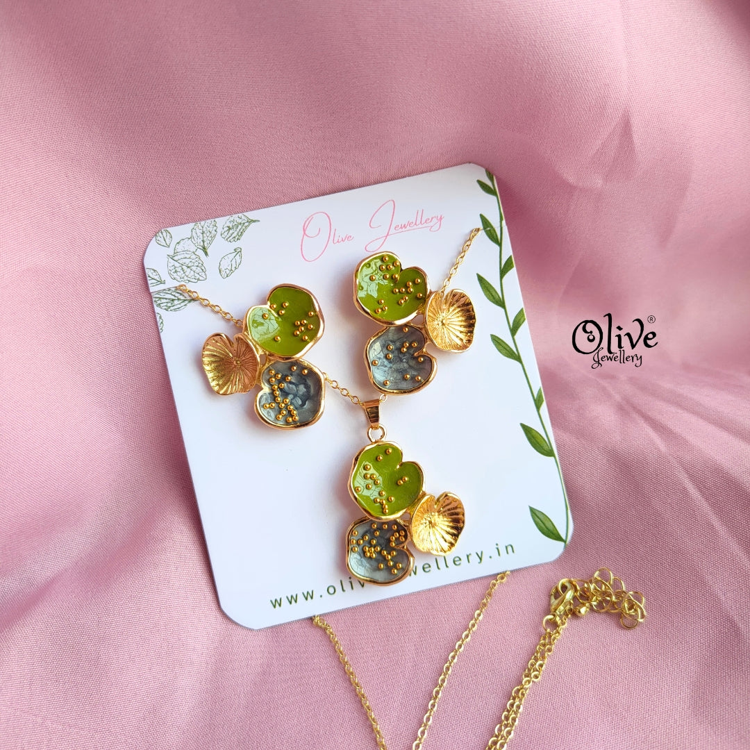 Enamel Pendants -107 - Pendent with Earrings (Combo Set)