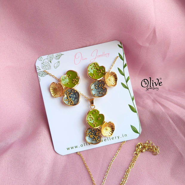 Enamel Pendants -107 - Pendent with Earrings (Combo Set)