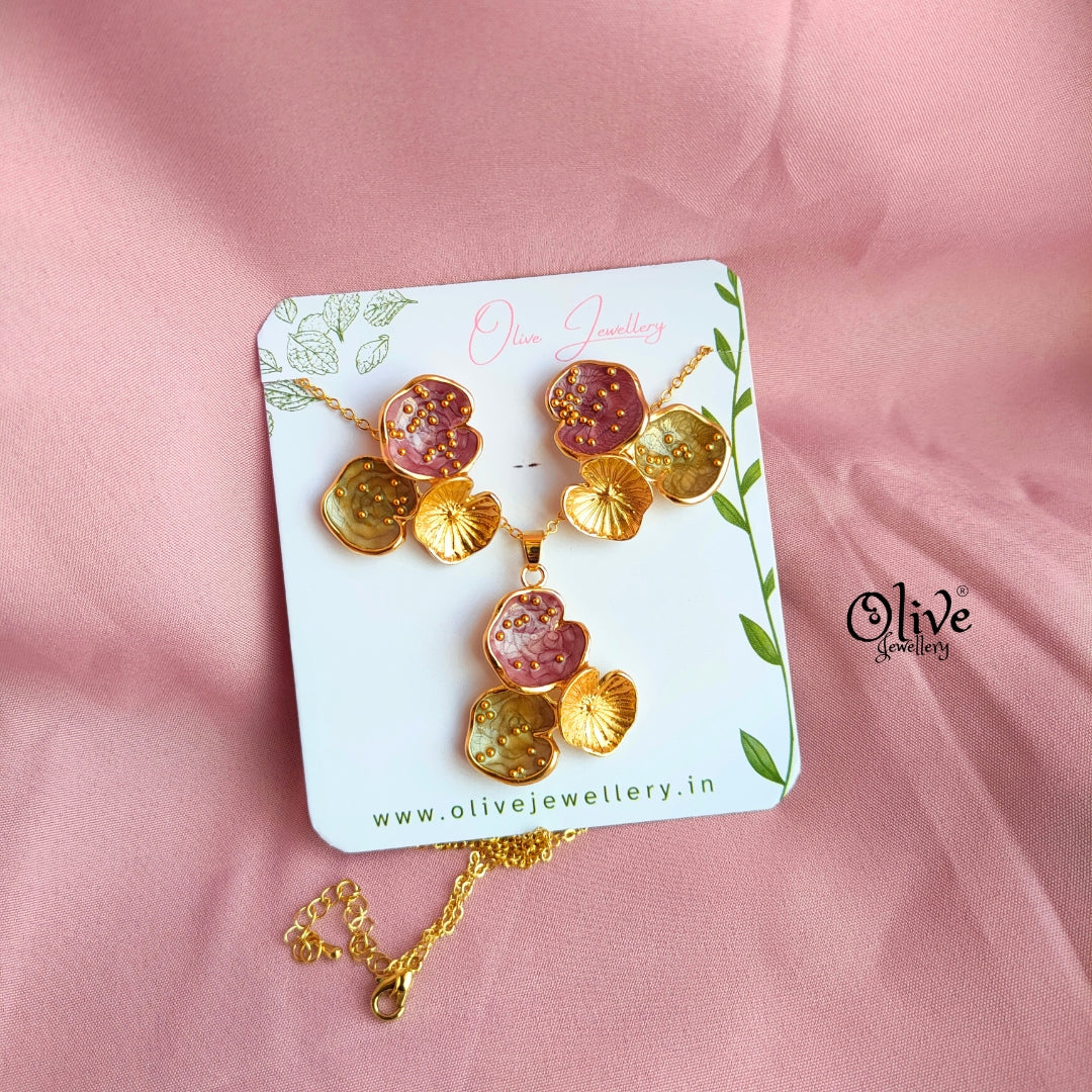 Enamel Pendants -107 - Pendent with Earrings (Combo Set)