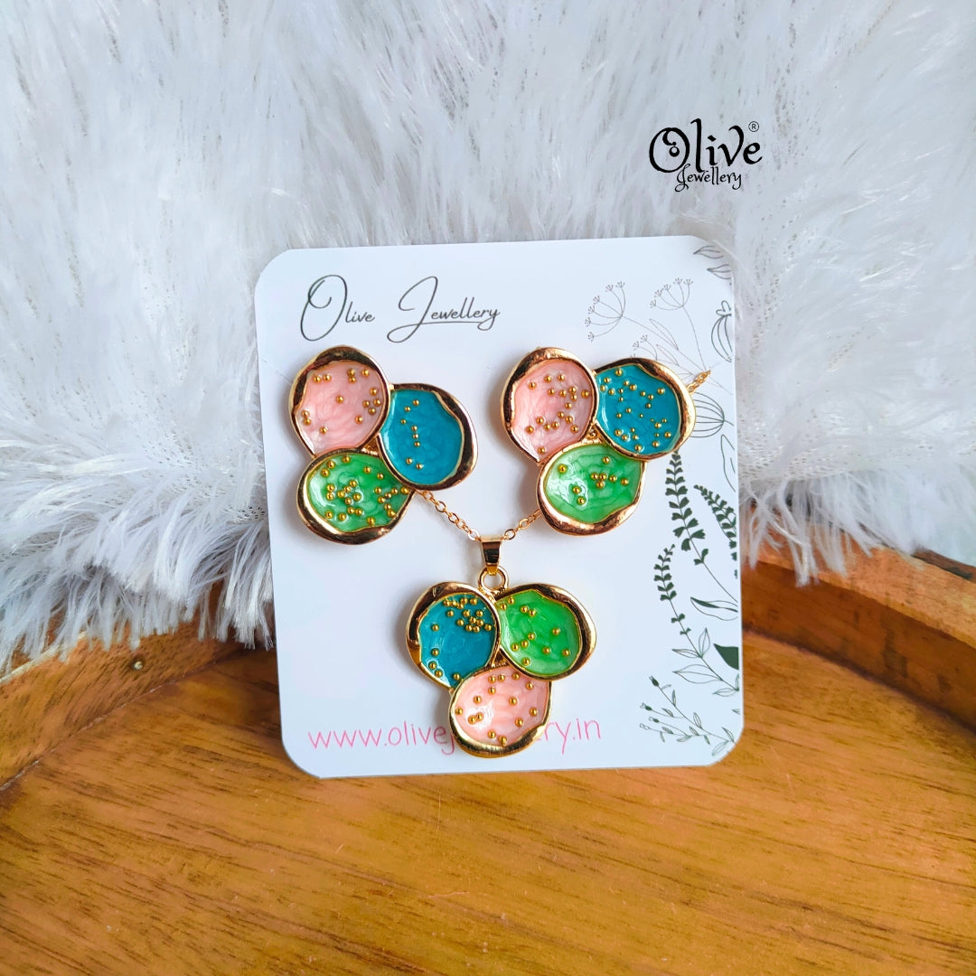 Enamel Pendent - 124 - Pendent with Earrings (Combo Set)