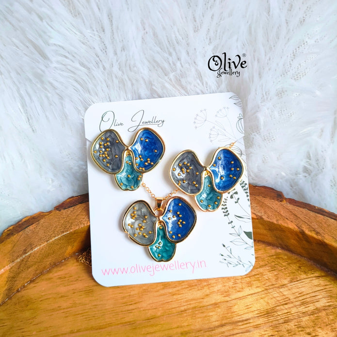 Enamel Pendent - 135 - Pendent with Earrings (Combo Set)