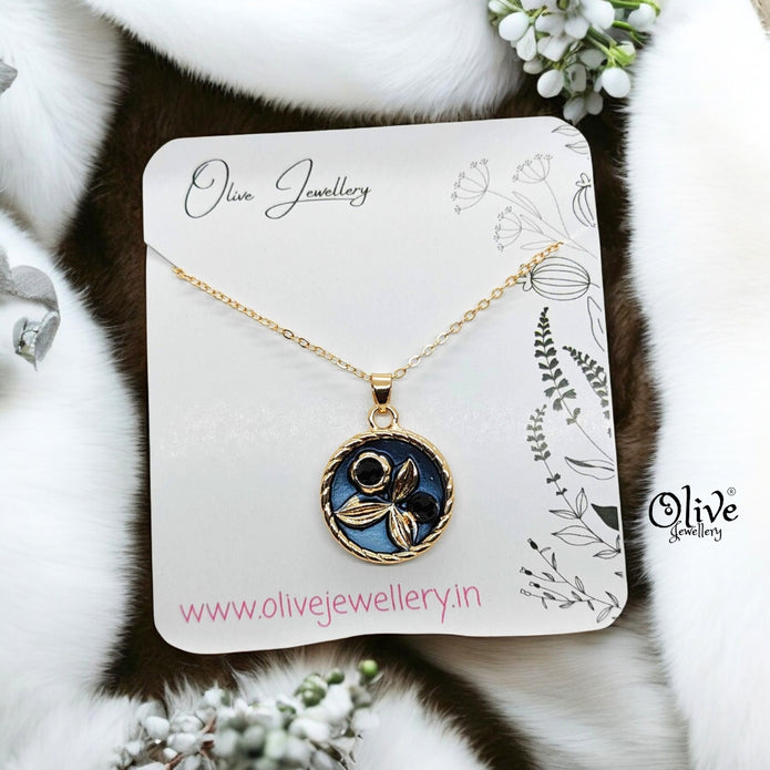 Enamel Chains - 156