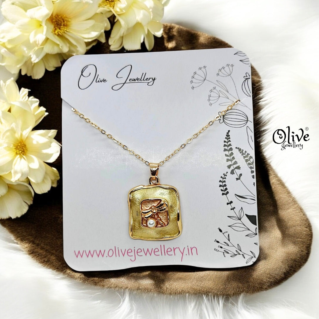 Enamel Chains - 174