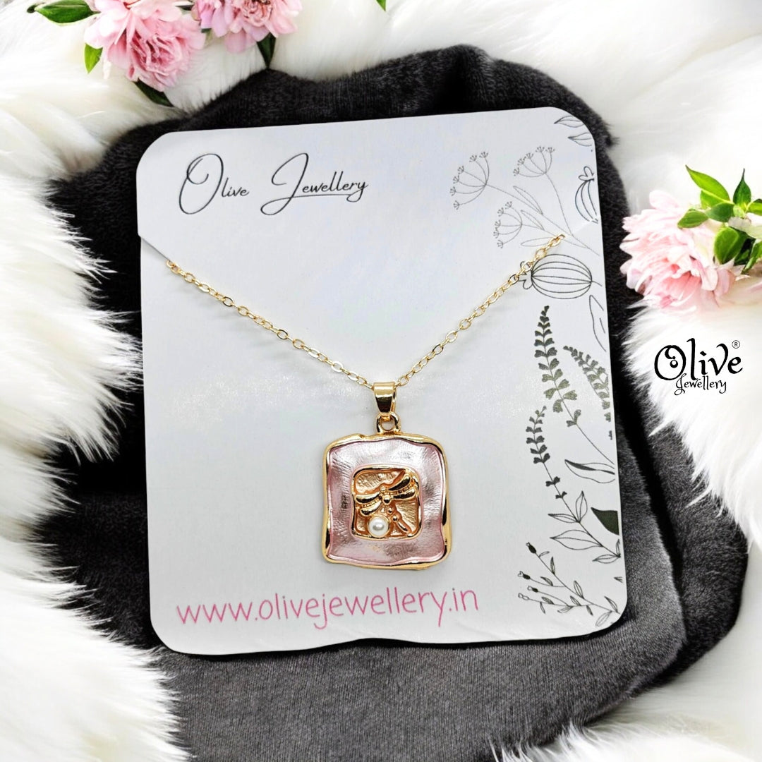 Enamel Chains - 174