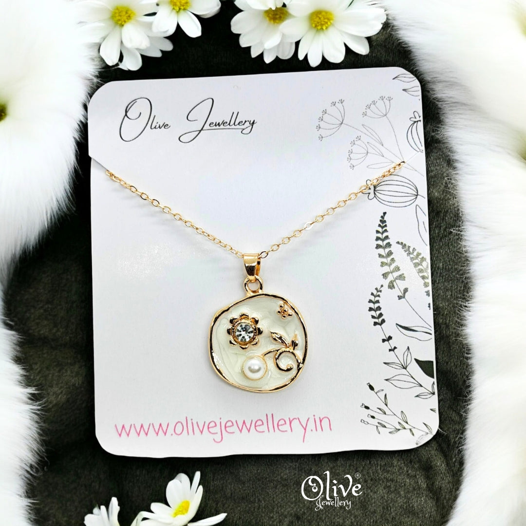 Enamel Chains - 186