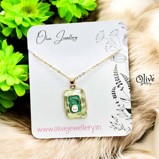 Enamel Chains - 204
