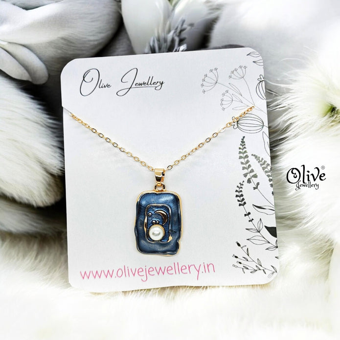 Enamel Chains - 204