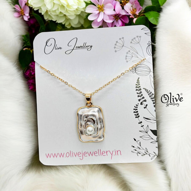 Enamel Chains - 204
