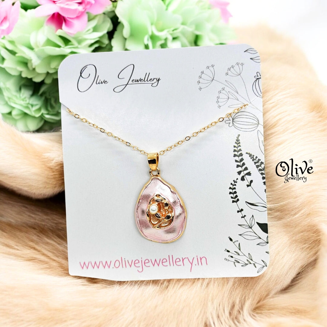 Enamel Chains - 210
