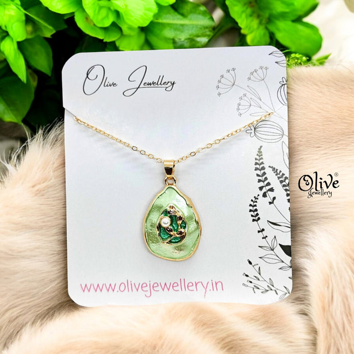 Enamel Chains - 210