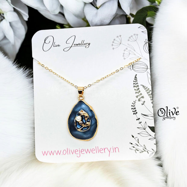 Enamel Chains - 210