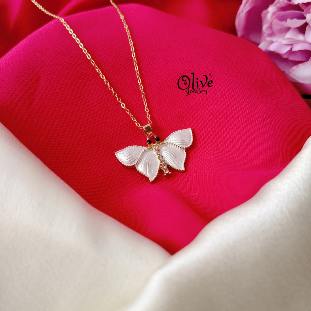 Enamel Chains - 223