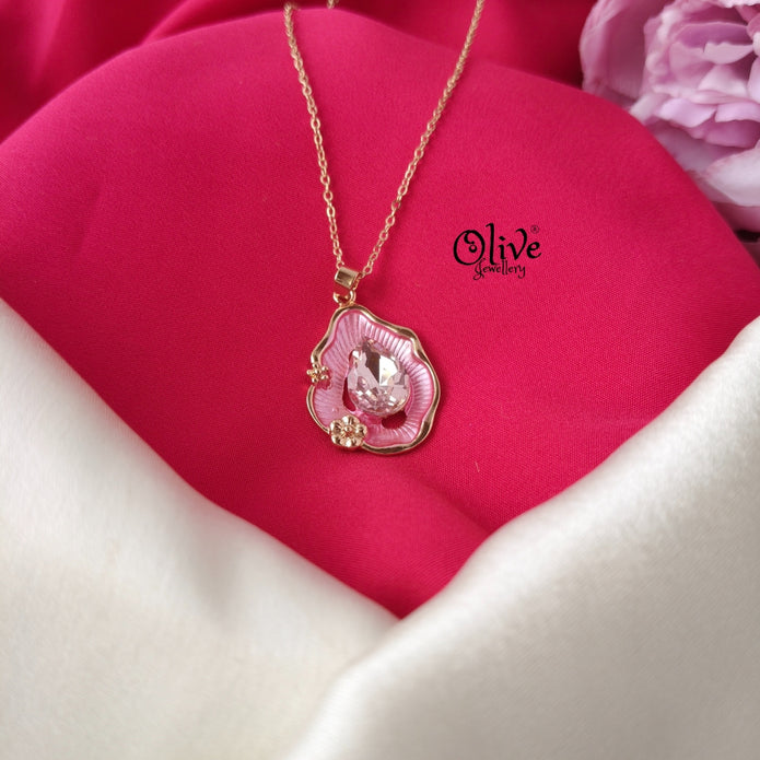 Enamel Chains - 229