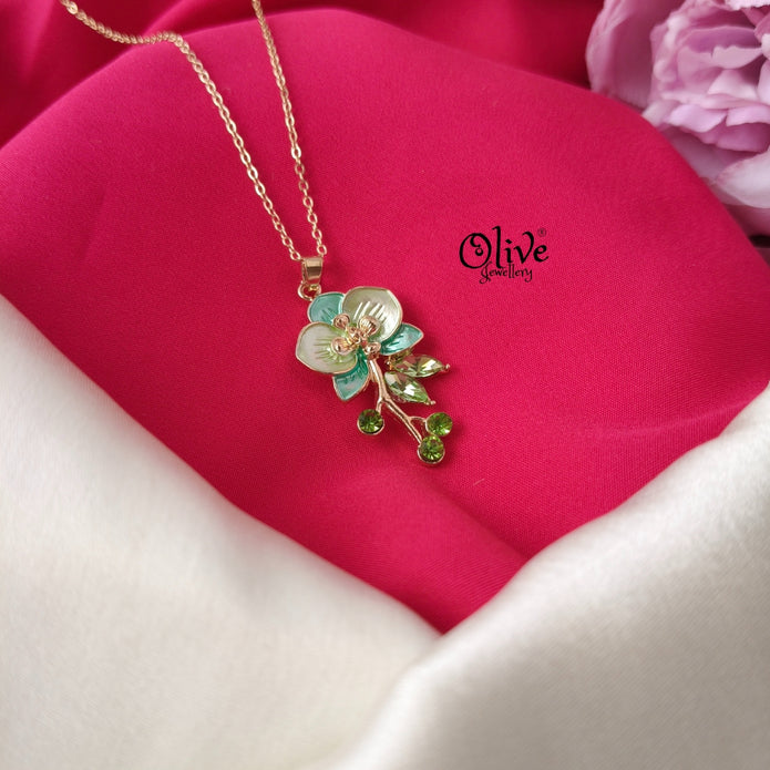 Enamel Chains - 241