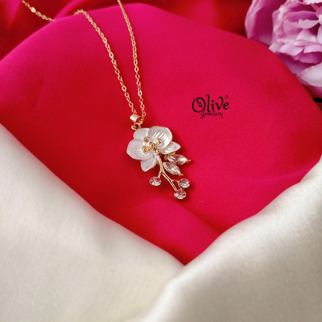 Enamel Chains - 241