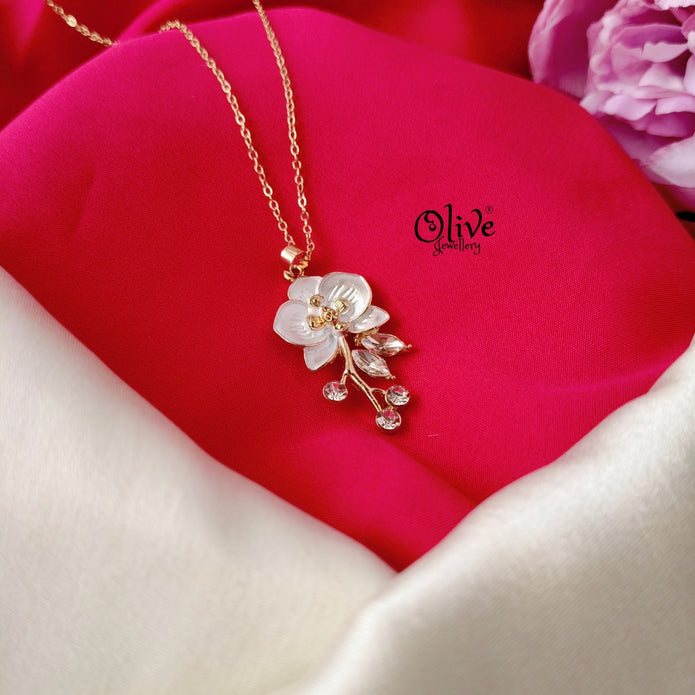 Enamel Chains - 241