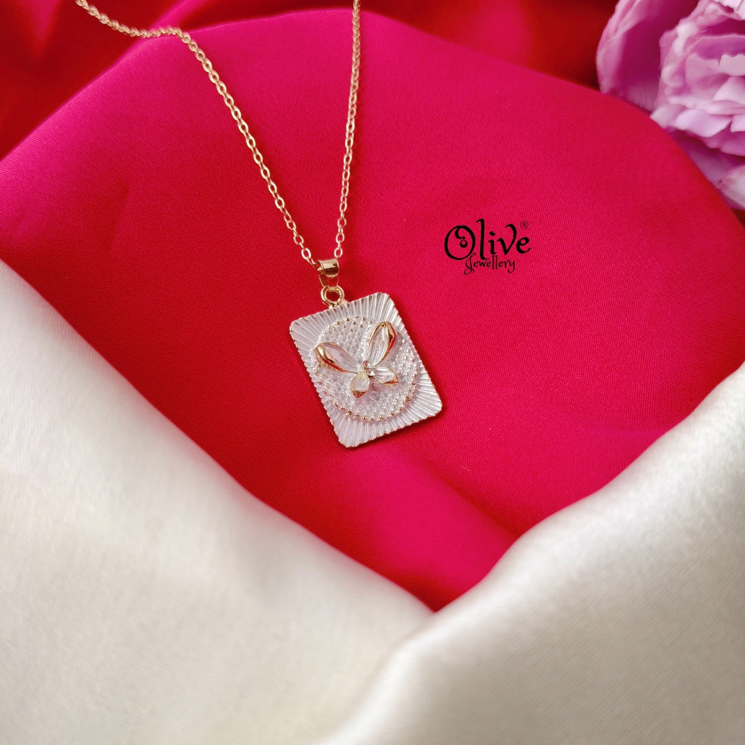 Enamel Chains - 259