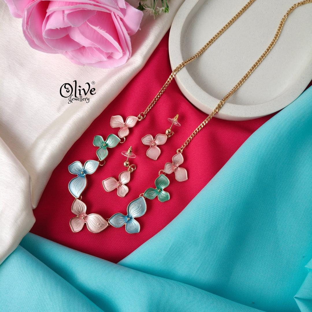 Tri Petal Enamel Necklace