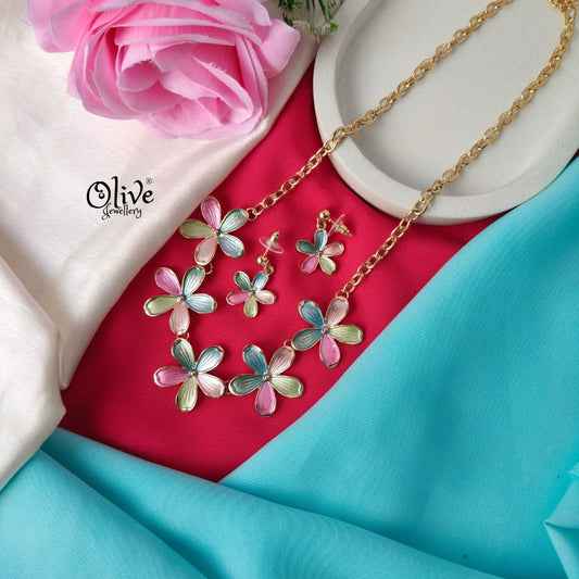 Multicolor Flower Enamel Necklace