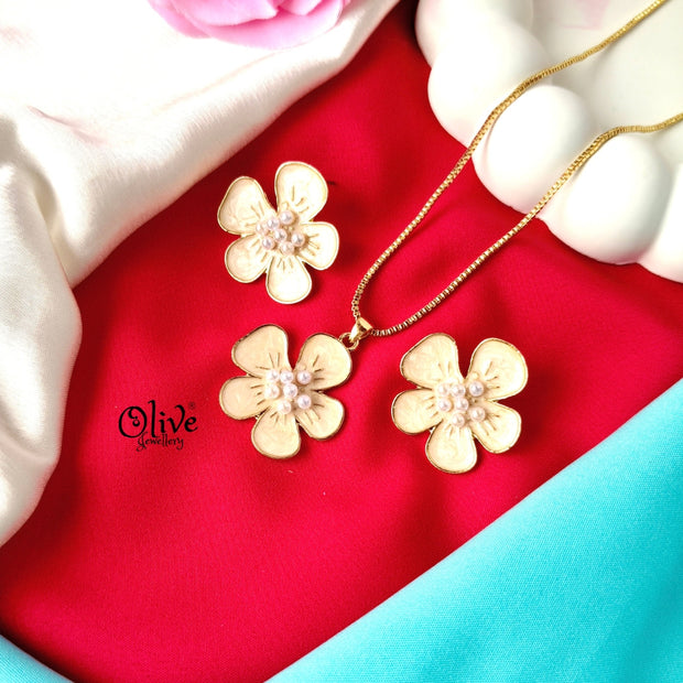 Enamel Pendant Set - 304