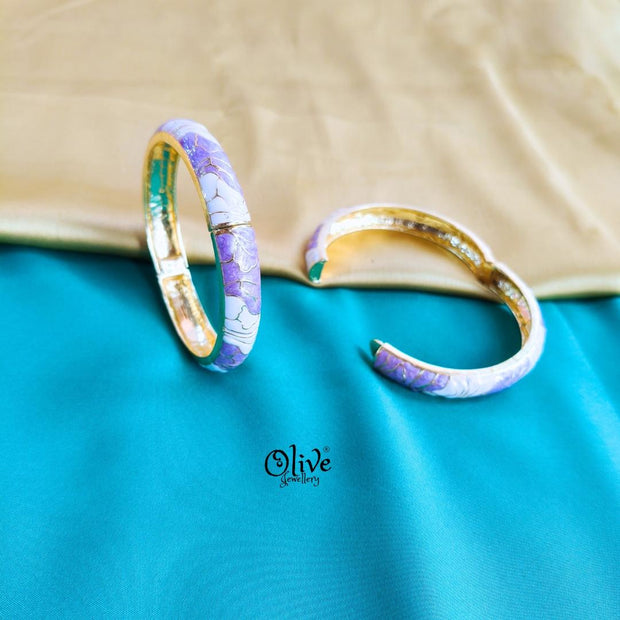Enamel Kadas Pair (Openable) -110