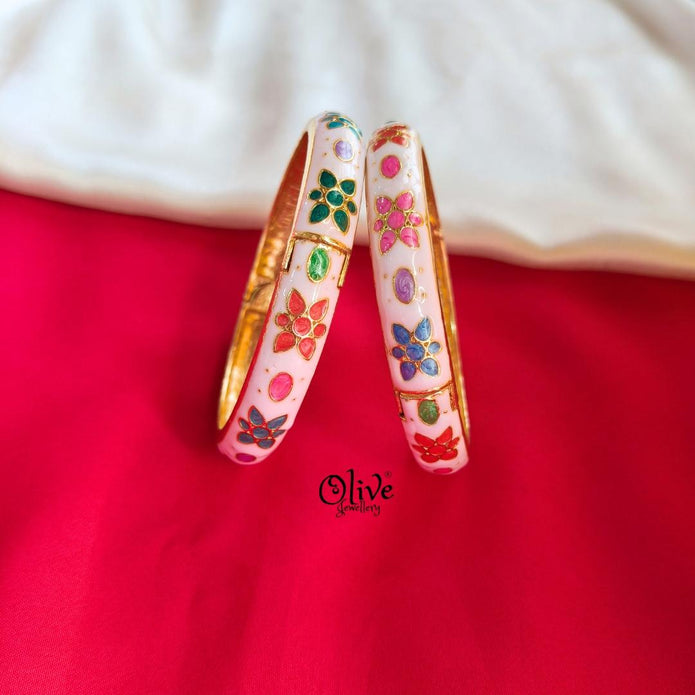 Enamel Kadas Pair (Openable) -132