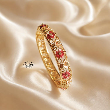 Crimson Blossom Kada (Openable)