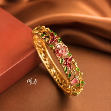 Scarlet Blossom Kada (Openable)