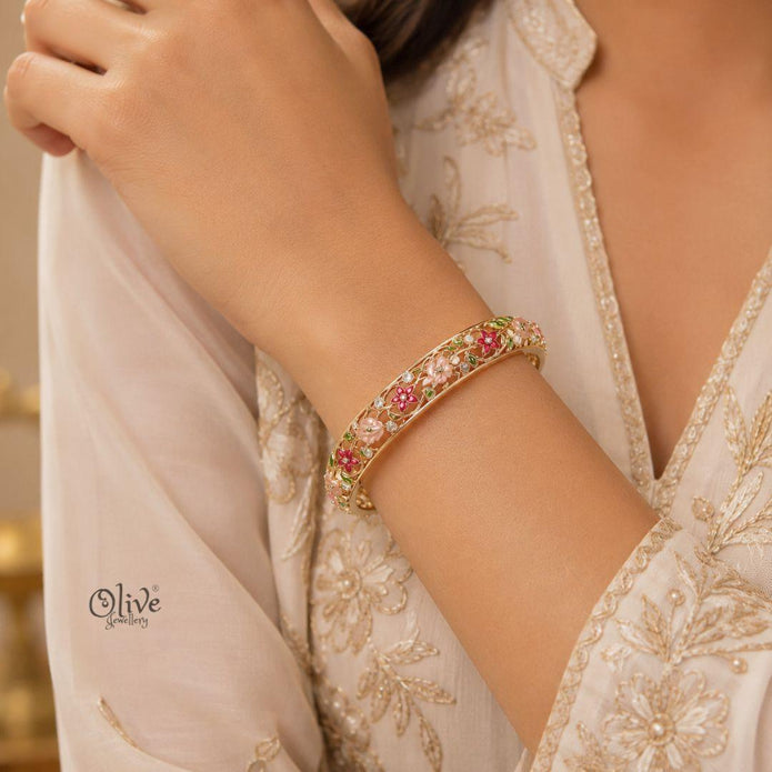 Crimson Petal Vine Kada (Openable)