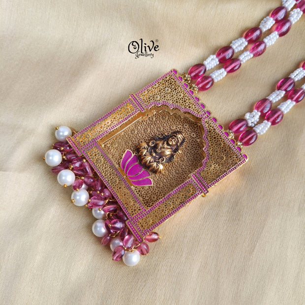 Filigree Neck Set