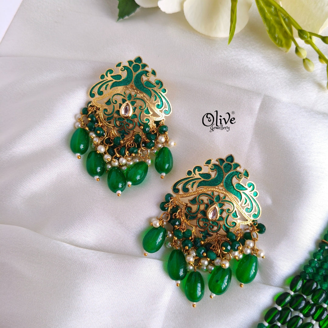 Filigree Neck Set